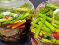 腌制蒜苔的正确方法,家常美味，保存一年不坏